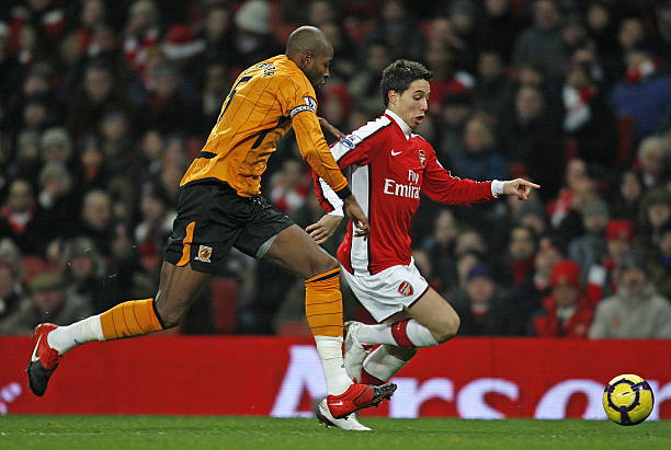 阿申纳凭借 阿申纳凭借