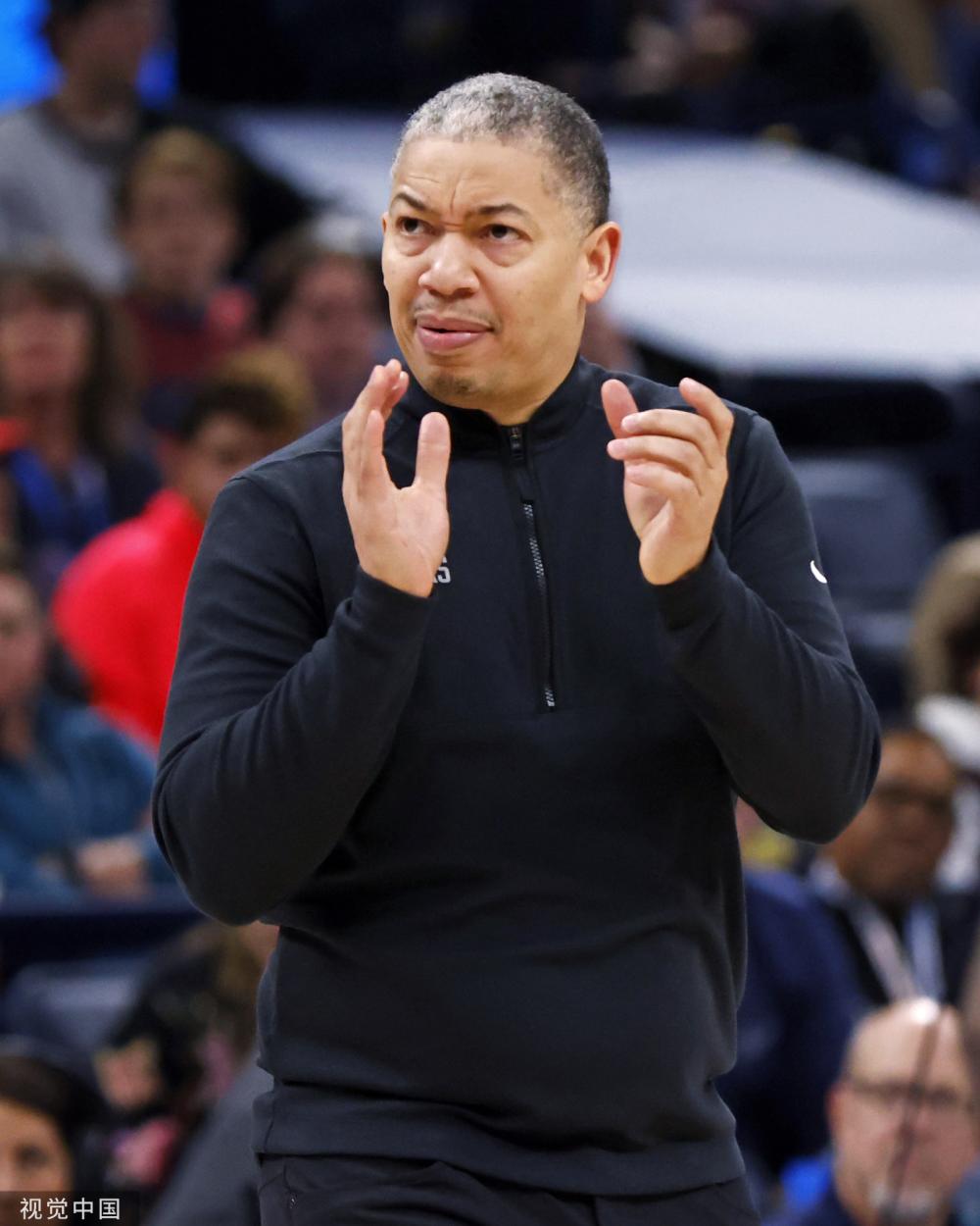 赛季官方球 赛季官方球